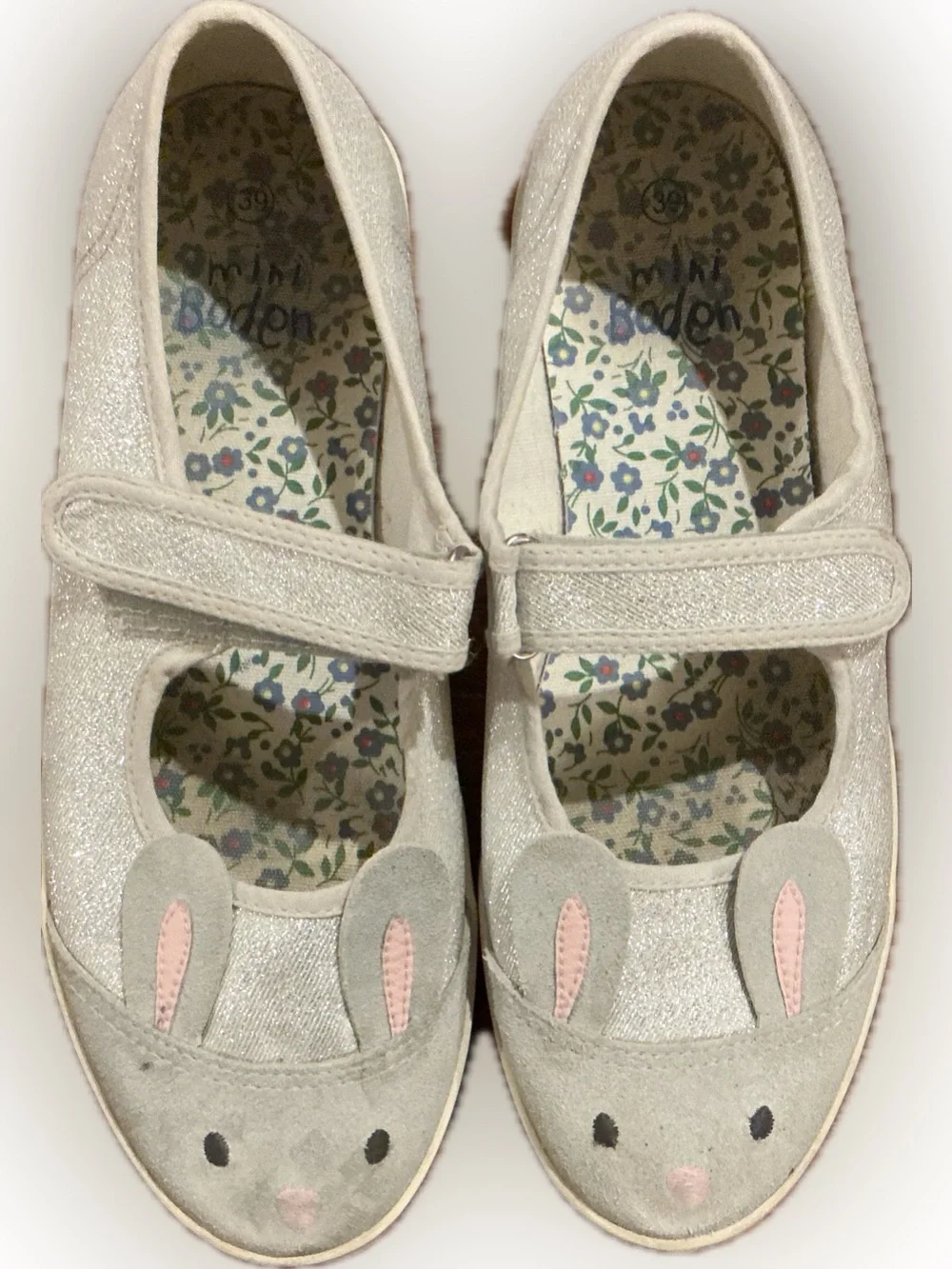 Boden Silver Glitter Bunny Mary Jane Shoes — Women’s